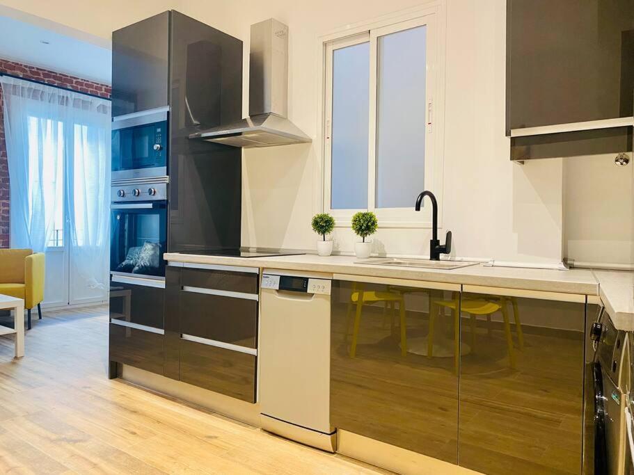 Style & Design Flat In The Center Of Madrid Apartment Exterior photo
